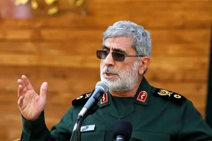 IranFrontPage's tweet image. 🔴 #BREAKING
Rumors about assassination of Iran&apos;s General Qaani denied 

Reports circulating on social media about the assassination and martyrdom of General Esmail Qaani, commander of the IRGC Quds Force, are false, according to Iranian sources. 
Tasnim News Agency said the…