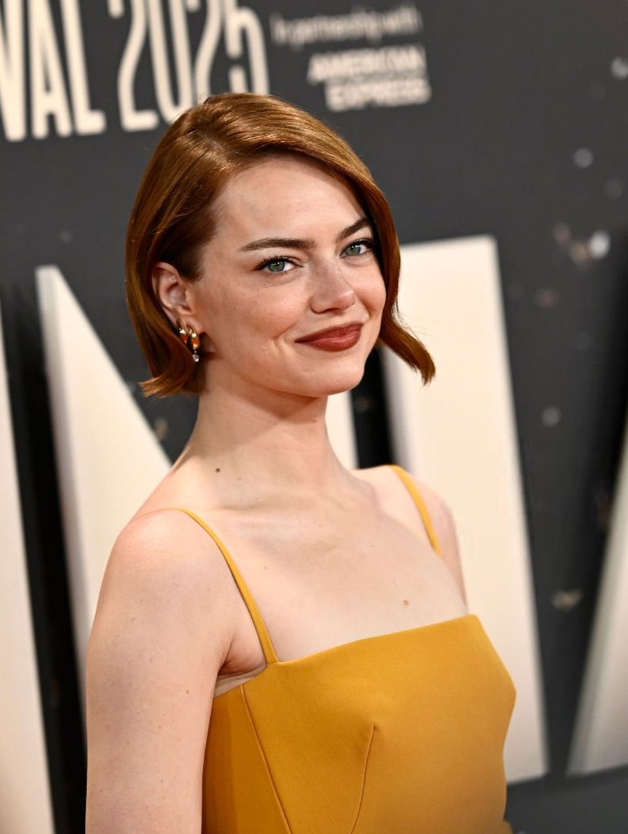 Emma Stone at the 2025 London Film Festival. Unquestionably stunning, as always.