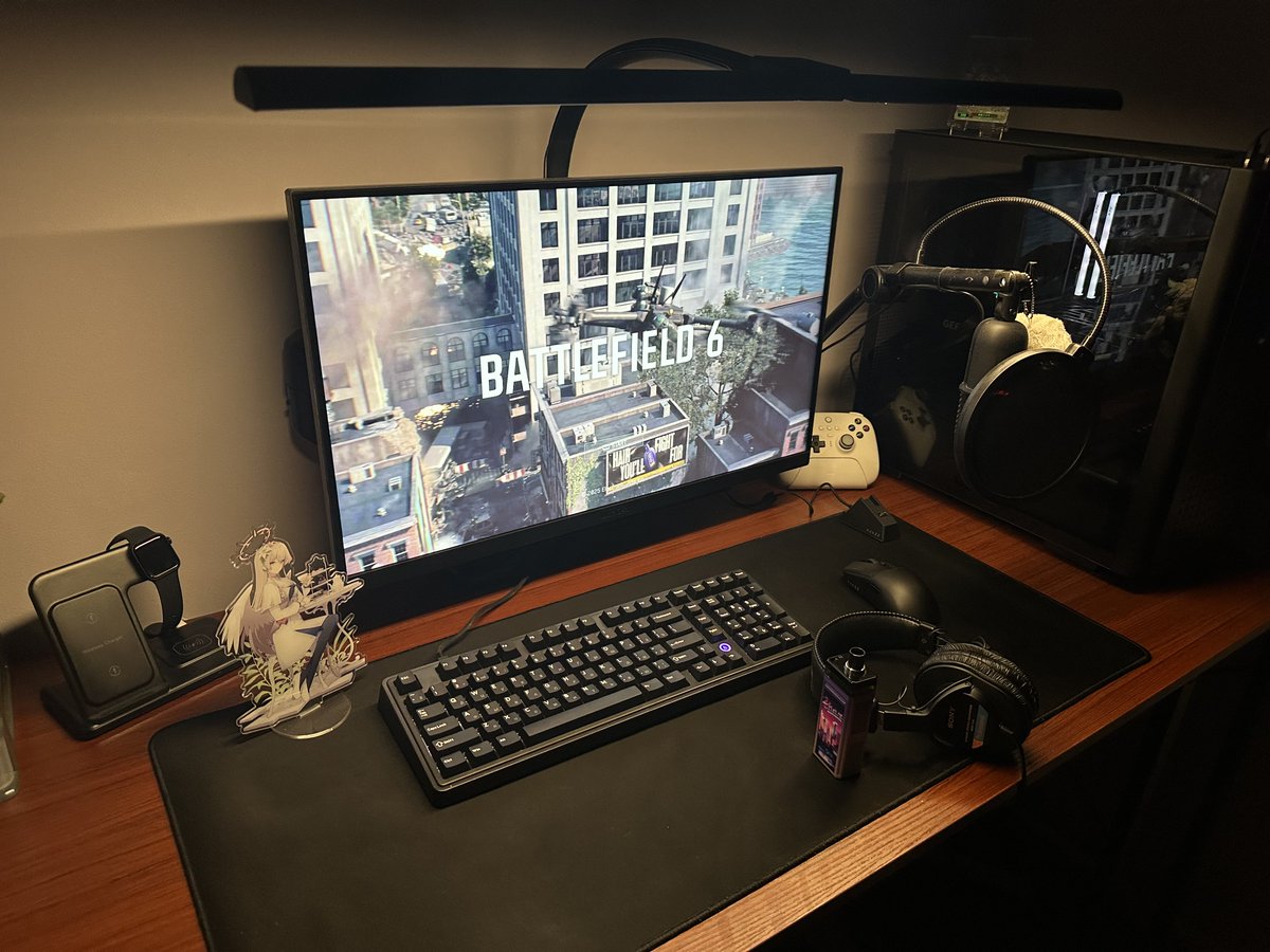 liightflow's tweet image. Never kill yourself