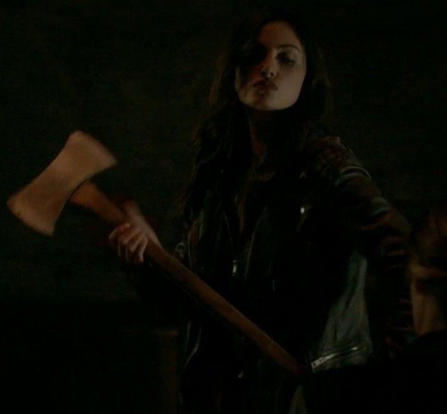 "ꜱʜᴇ ʟᴏᴏᴋꜱ ᴊᴜꜱᴛ ʟɪᴋᴇ ᴀ ɢᴏᴅ,
ʙᴀʙʏ, ᴄᴀʟʟ ᴍᴇ ᴄᴀᴛʜᴏʟɪᴄ.
ꜱʜᴇ ꜰᴜᴄᴋꜱ ᴊᴜꜱᴛ ʟɪᴋᴇ ᴀ ɢᴏᴅ,
ᴄᴜꜰꜰ ɪᴛ ᴜᴘ, ɪ'ᴍ ʏᴏᴜʀꜱ.
ᴄᴀɴ'ᴛ ꜰɪɴᴅ ᴀ ꜱɪɴɢʟᴇ ꜰʟᴀᴡ."