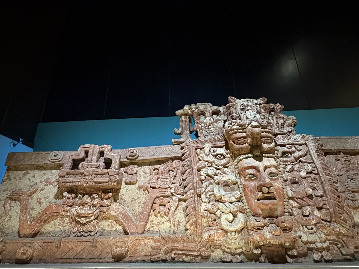 Archaic Lens tweet media