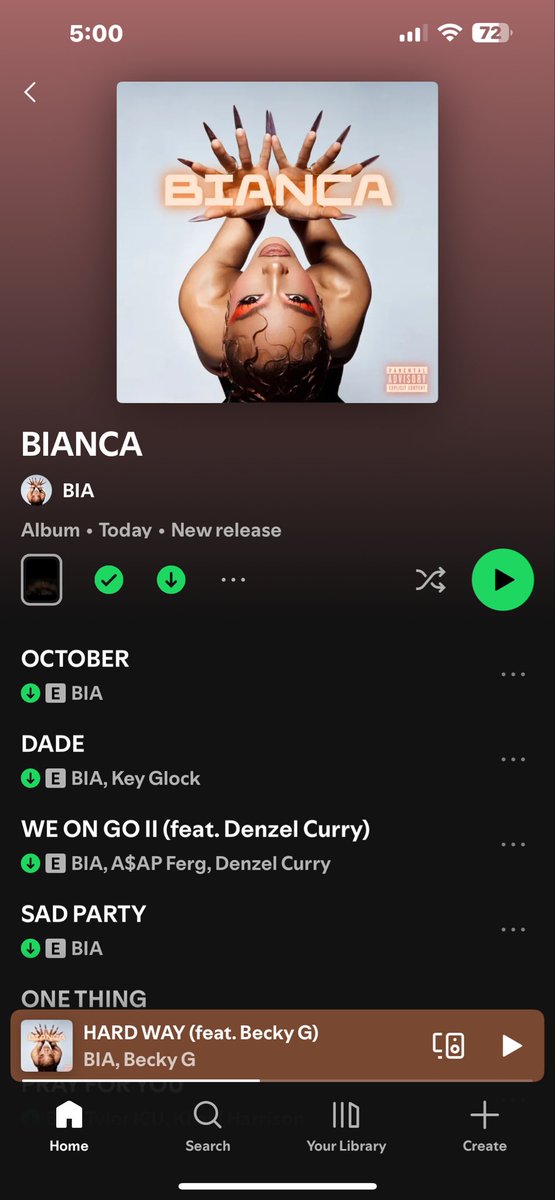 185four's tweet image. BIA definitely ate.