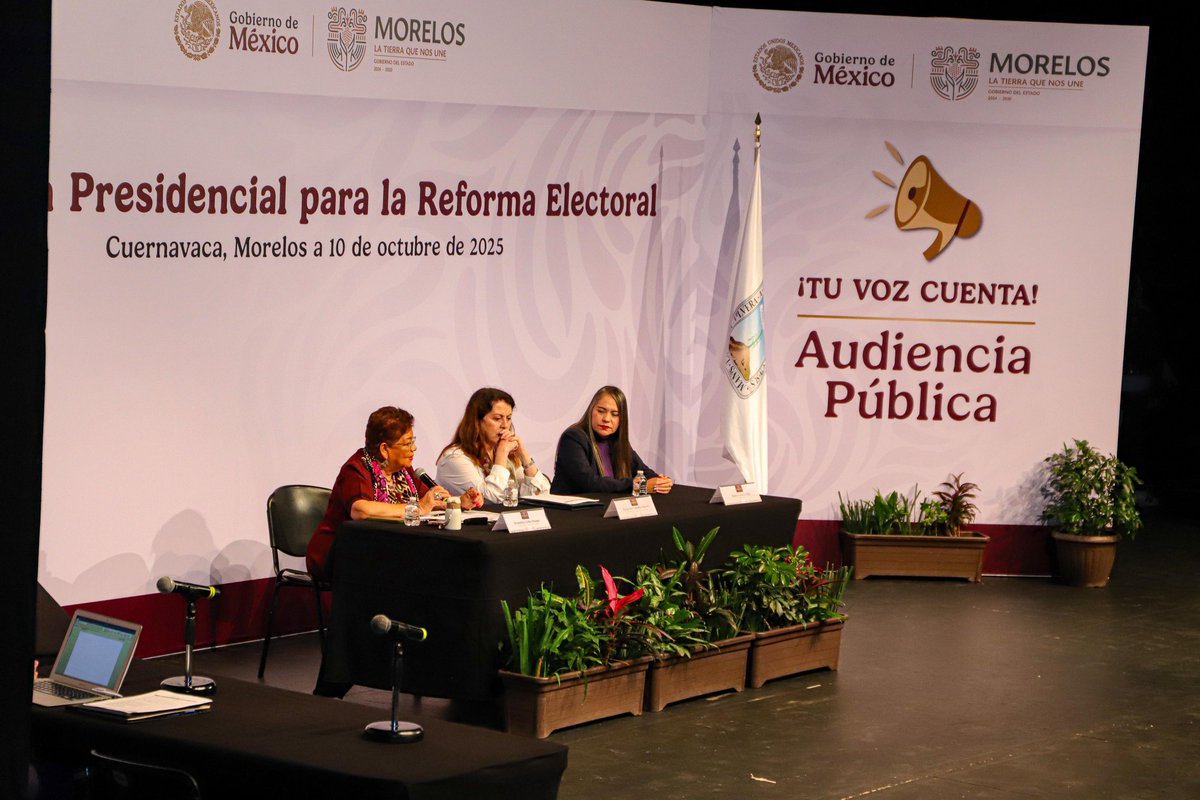 Aplaudo este ejercicio democrático realizado por el <a href="/GobiernoMX/">Gobierno de México</a> para escuchar opiniones y propuestas de la ciudadanía, sobre la Reforma Electoral Federal. Recibimos con gusto a la Consejera Jurídica, <a href="/ErnestinaGodoy_/">Ernestina Godoy Ramos</a> quien encabezó esta Audiencia Pública.

#AriadnaBarrera