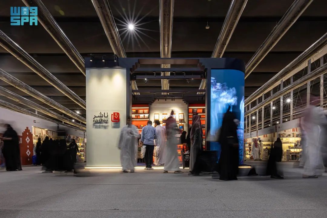 "ناشر" تُصدر الكتاب السعودي للعالم بخمس لغات وبيع أكثر من 4000 نسخة خلال معرض الكتاب.
spa.gov.sa/ar/N2418383
#واس_علمي