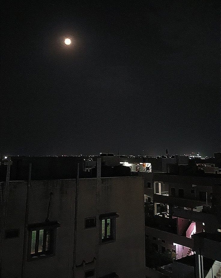 @चाँद 🌙