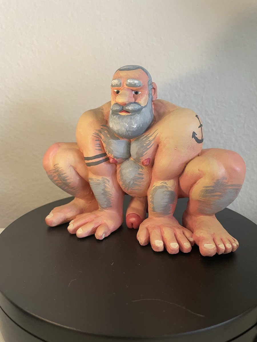 Embearassing_art tweet media