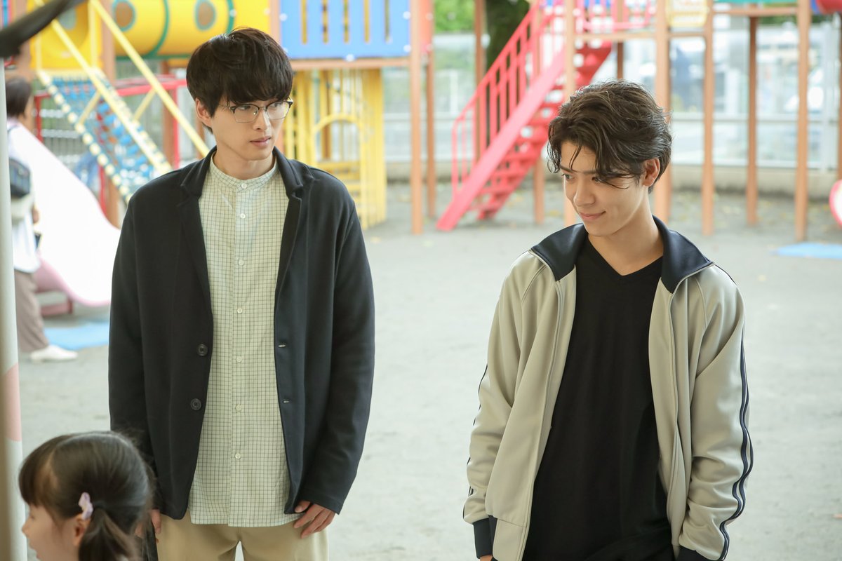 oshidoraEX's tweet image. 🥕───── 第2話 本日放送 ───── 🫑

　お友だちを招き《ミニピザ》で
　ホームパーティー！ 
　千石と晴海の同居の理由が明らかに!?

🍅 ────────────────── 🍆

＼第2話 本日よる11時放送／

TVerでダイジェスト＆メイキングを配信中⏬
tver.jp/episodes/epqcw…

#松島聡…