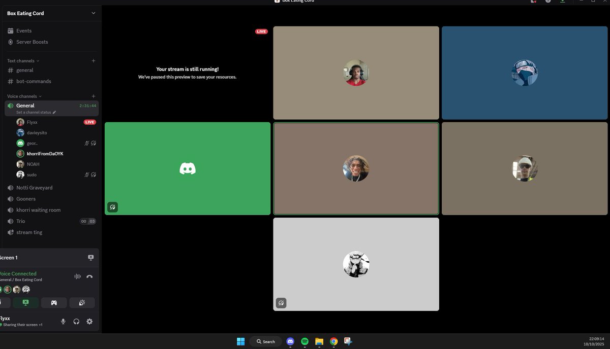 Box Eaters tweet media