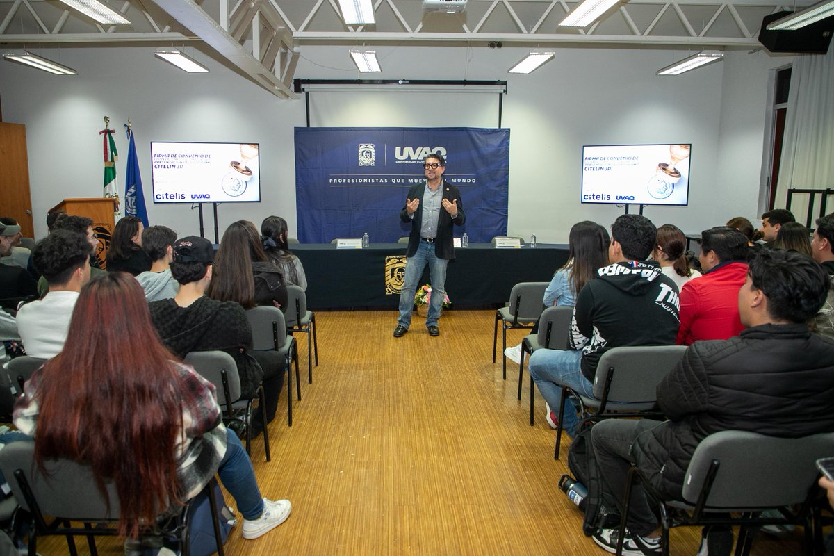 Impulsar el desarrollo profesional, aportar a la formación integral y vincular la academia con el campo laboral, son algunos de los objetivos del grupo empresarial <a href="/CITELISmx/">Citelis</a> y la <a href="/uvaq/">UVAQ</a> que firmaron un convenio a favor de los estudiantes.
uvaq.edu.mx/nueva-noticias/
#EnLaUVAQeresTú