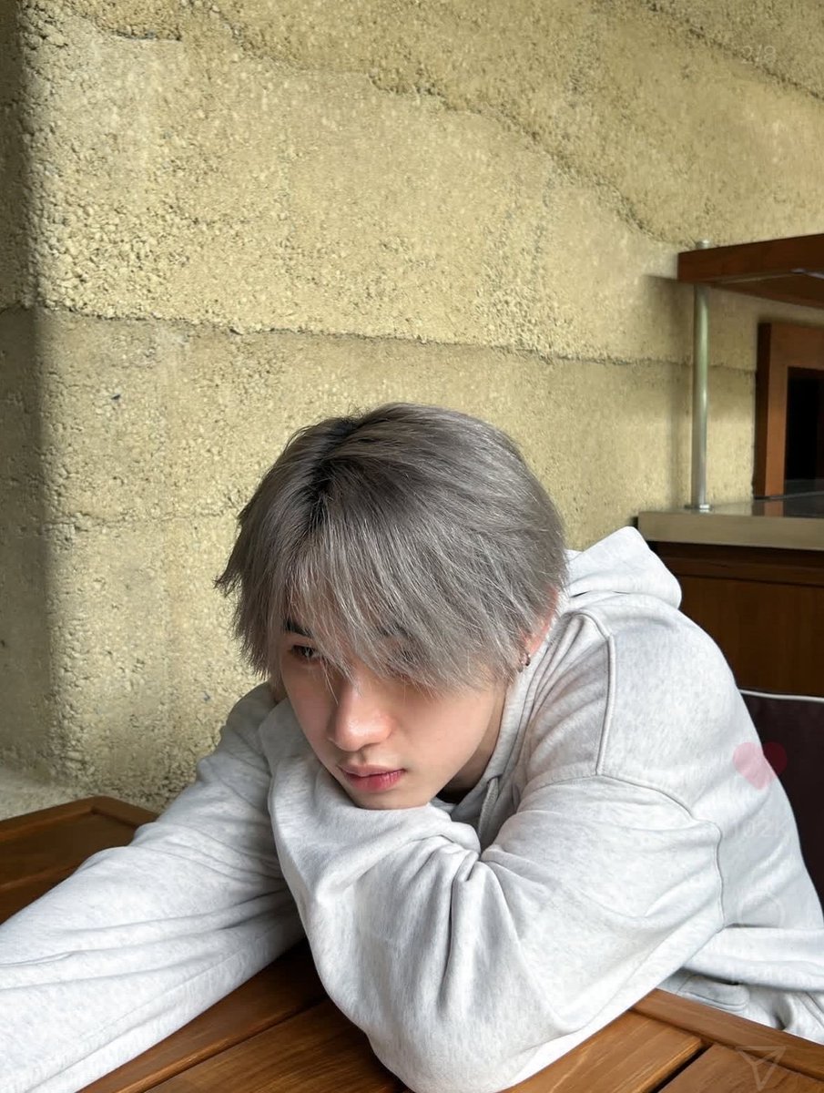 hourly hongshi tweet media