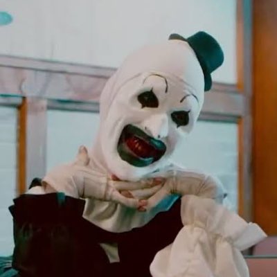 HorrrorAnMemes's tweet photo. #NewProfilePic https://t.co/l4J7PWOxoW