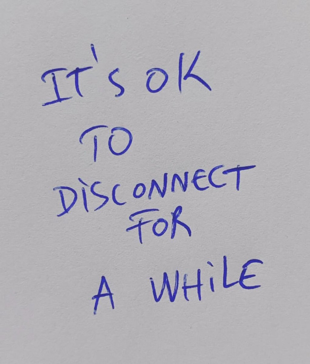 introvertsmemes's tweet image. 