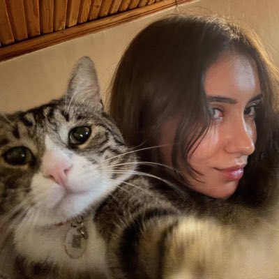 ecemcllikk's tweet photo. #YeniProfilResmi https://t.co/eTd2p77YzT
