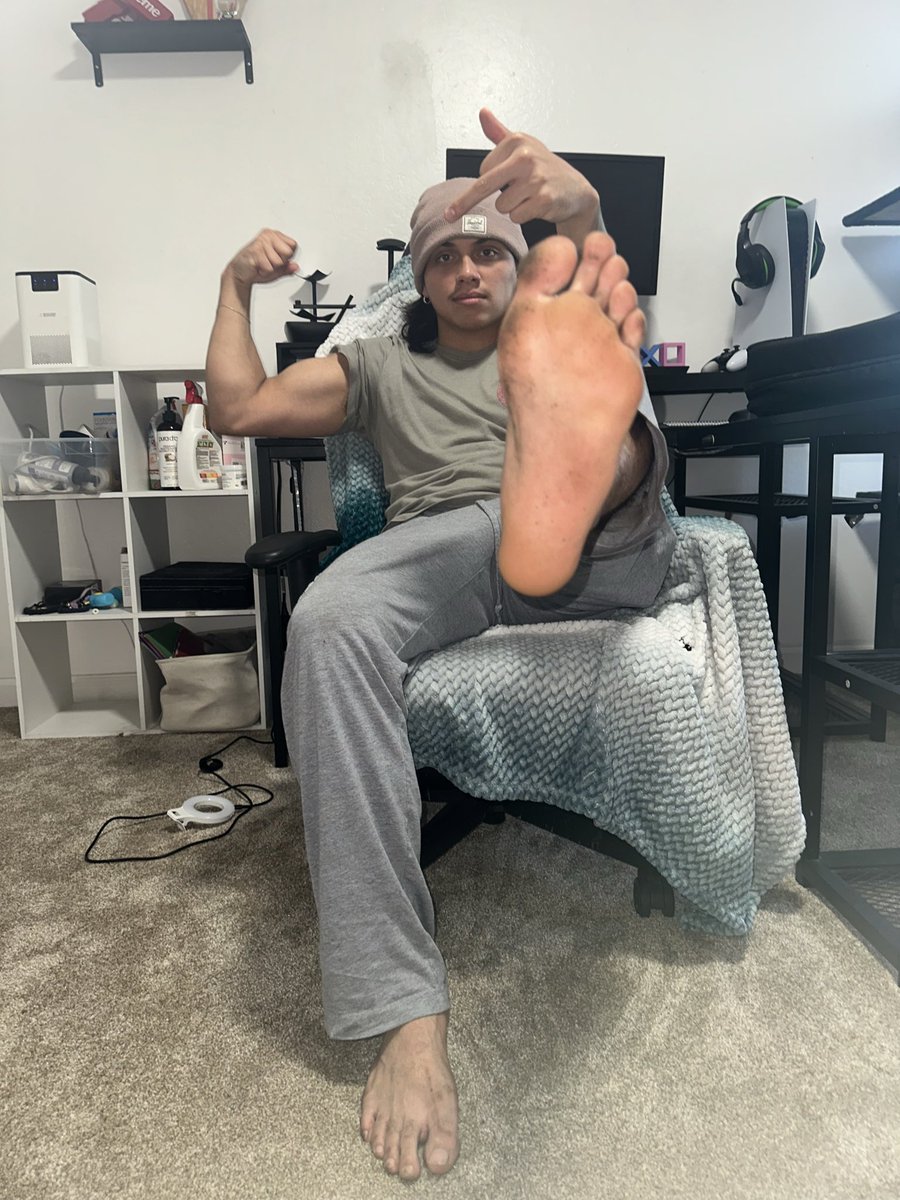 mouth watering with a handful of cash for me, just how i like it. #findom