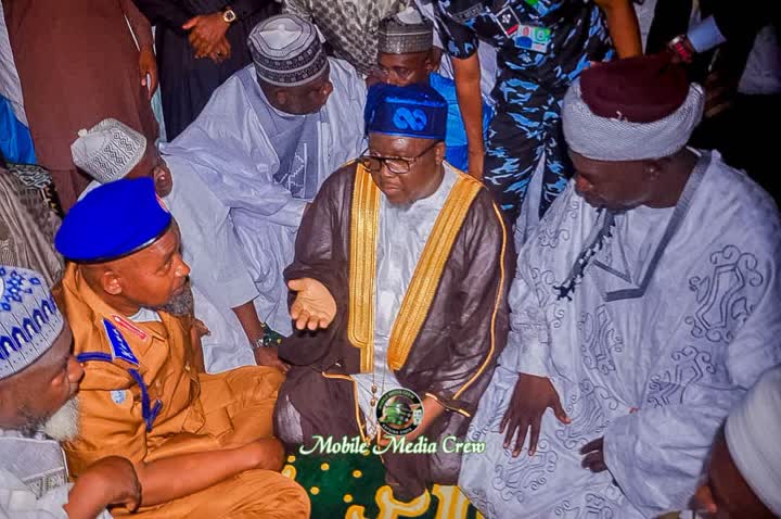 ishaqsamaila5's tweet image. PRESS RELEASE

Date: October 10, 2025

Presidential Aide, Ibrahim Kabir Masari, Commissions New Jumu’a Mosque in Gozaki Ward A Testament to Faith, Unity, and Progress

The Senior Special Assistant to the President on Political and Other Matters, His Excellency Ibrahim Kabir…