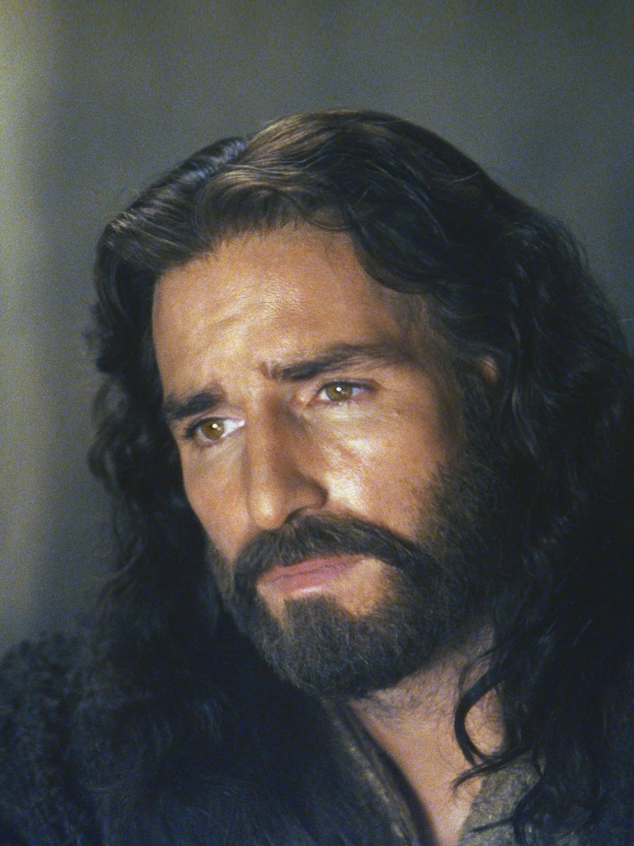 ¡MALA NOTICIA 🤨! Jim Caviezel ya no regresará como Jesús en las secuelas de "La Pasión del Cristo".

Actualmente están buscando a alguien para ocupar el puesto.