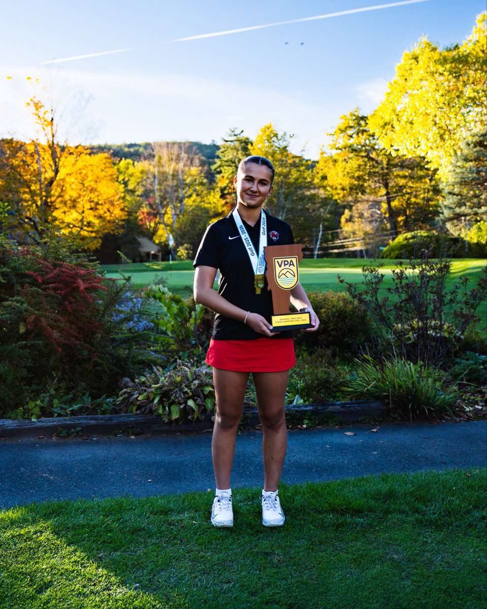Congratulations to Rylee Makay of CVU for earning medalist honors in the Vermont Girls Division-1 State Championship with a score of 84(+14)!