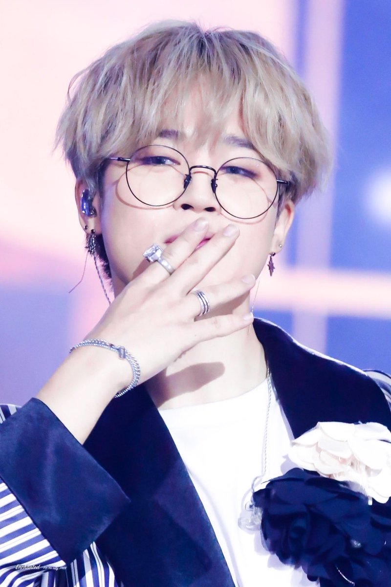 天使 (@jimim_of_bts) on Twitter photo 
