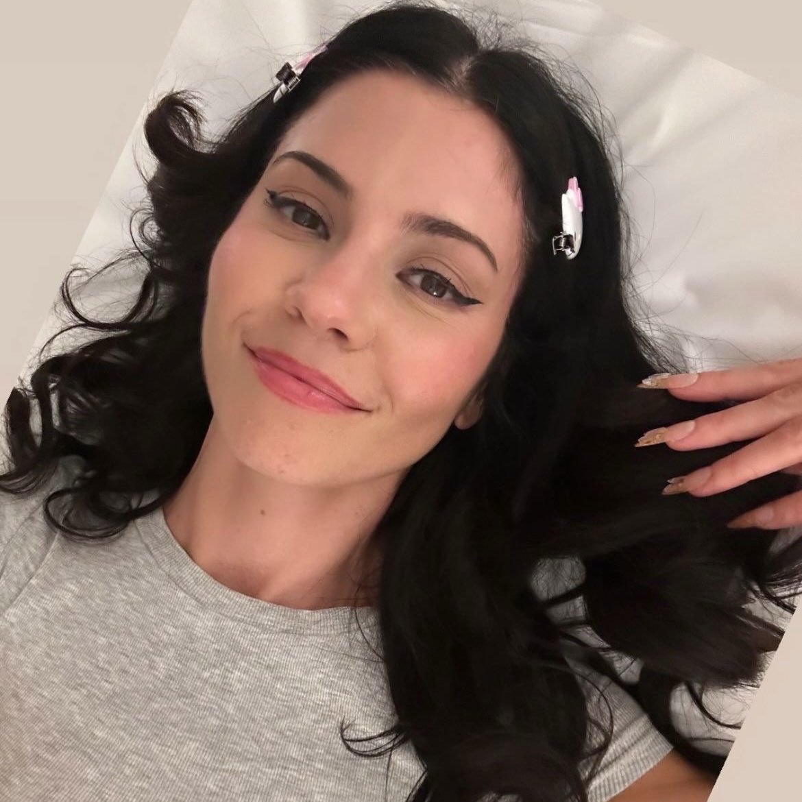 tqygracies's tweet image. happy birthday to my princess (of power) i love you forever!!!!!🤍🤍🤍