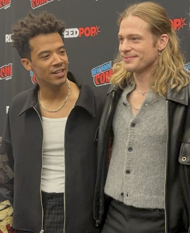 THAT'S LITERALLY MUM AND DAD