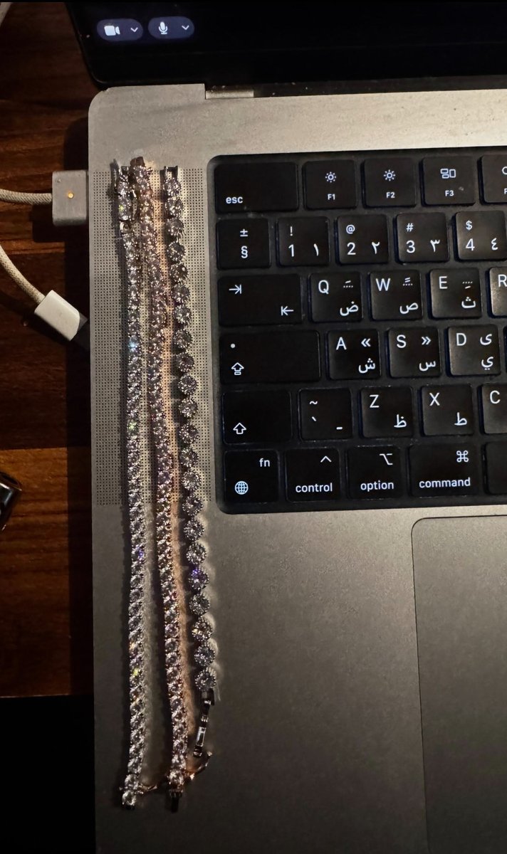 justpxcs's tweet image. 