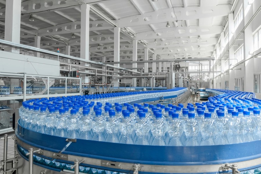 WetTribe's tweet image. The fossil fuel industry sees plastic as a major source of revenue, leading to a push for more plastic. Plastics contribute to climate change at every stage of their life cycle and are also a primary marine pollutant. #WetTribe #TidetotheOcean #FridaysforFuture #Plastics