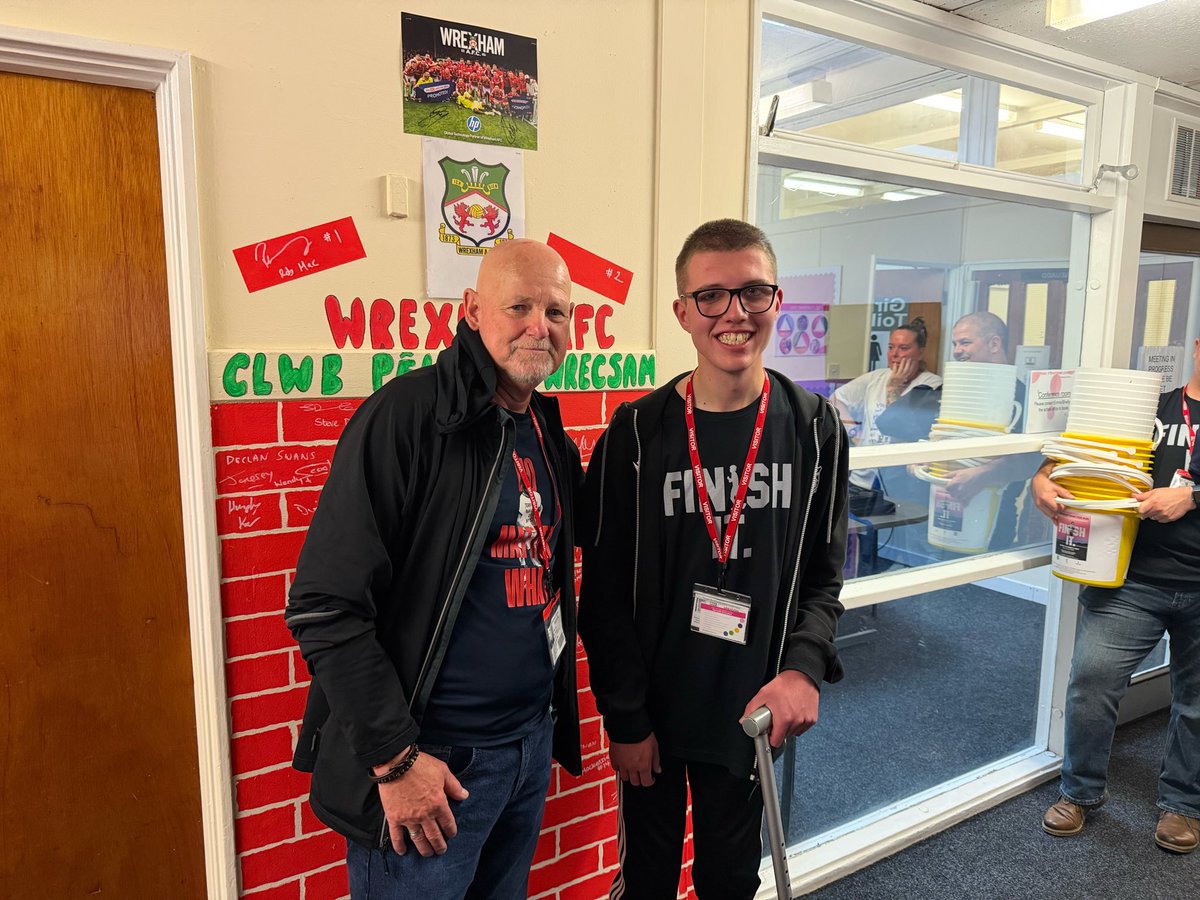 St Chris Wrexham tweet media