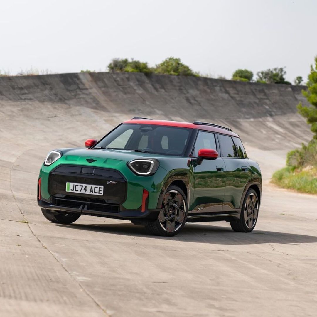 NorthShore_MINI's tweet image. Precision handling x electric power.

The MINI John Cooper Works Aceman delivers the go-kart handling you love, with the instant acceleration of electric power. 

Ready to feel the difference? Book a test drive today: buff.ly/4IkueMO

#miniaceman #minicooperjcw #mini