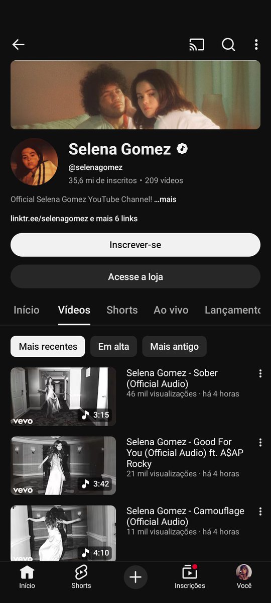 swirfstinha's tweet image. pq essa mulher tá lançando áudios de uma era que tem anos e de quando ela chorava pelo bieber? juro depois os fãs querem jurar que ela não é desesperada