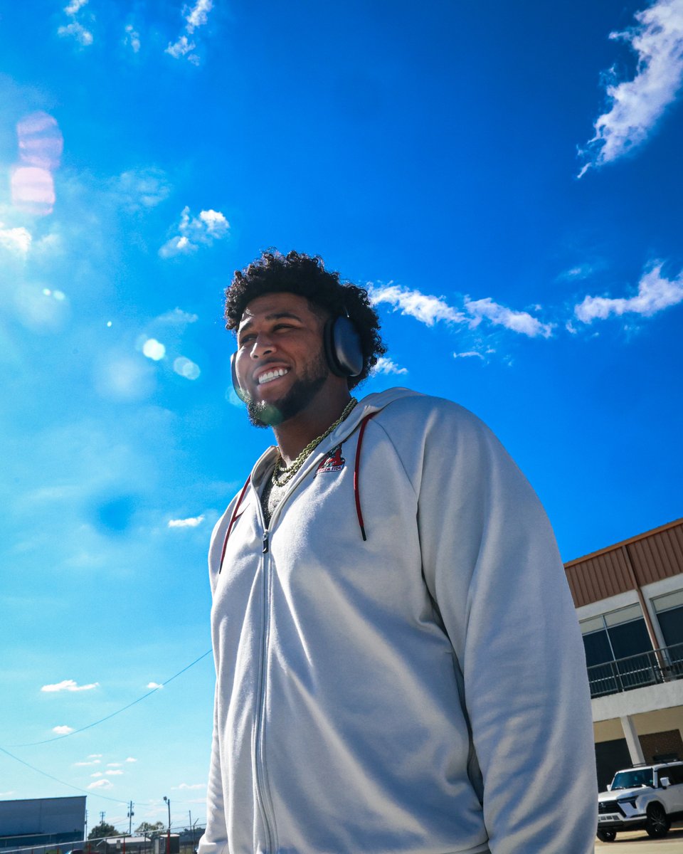 AlabamaFTBL's tweet image. 🛫