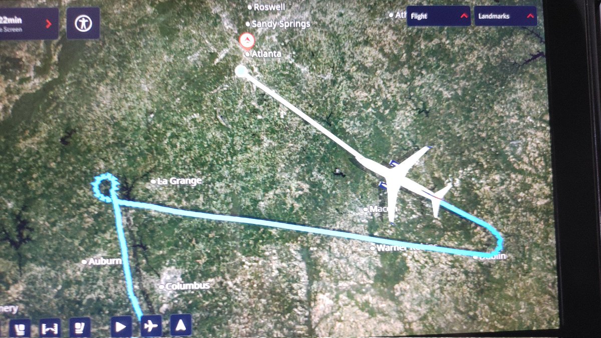 NeuralCatAccel's tweet image. My super fun flight this evening... Any news on gas/fire reports at atl tower?   #atl #hartfieldjackson #delta