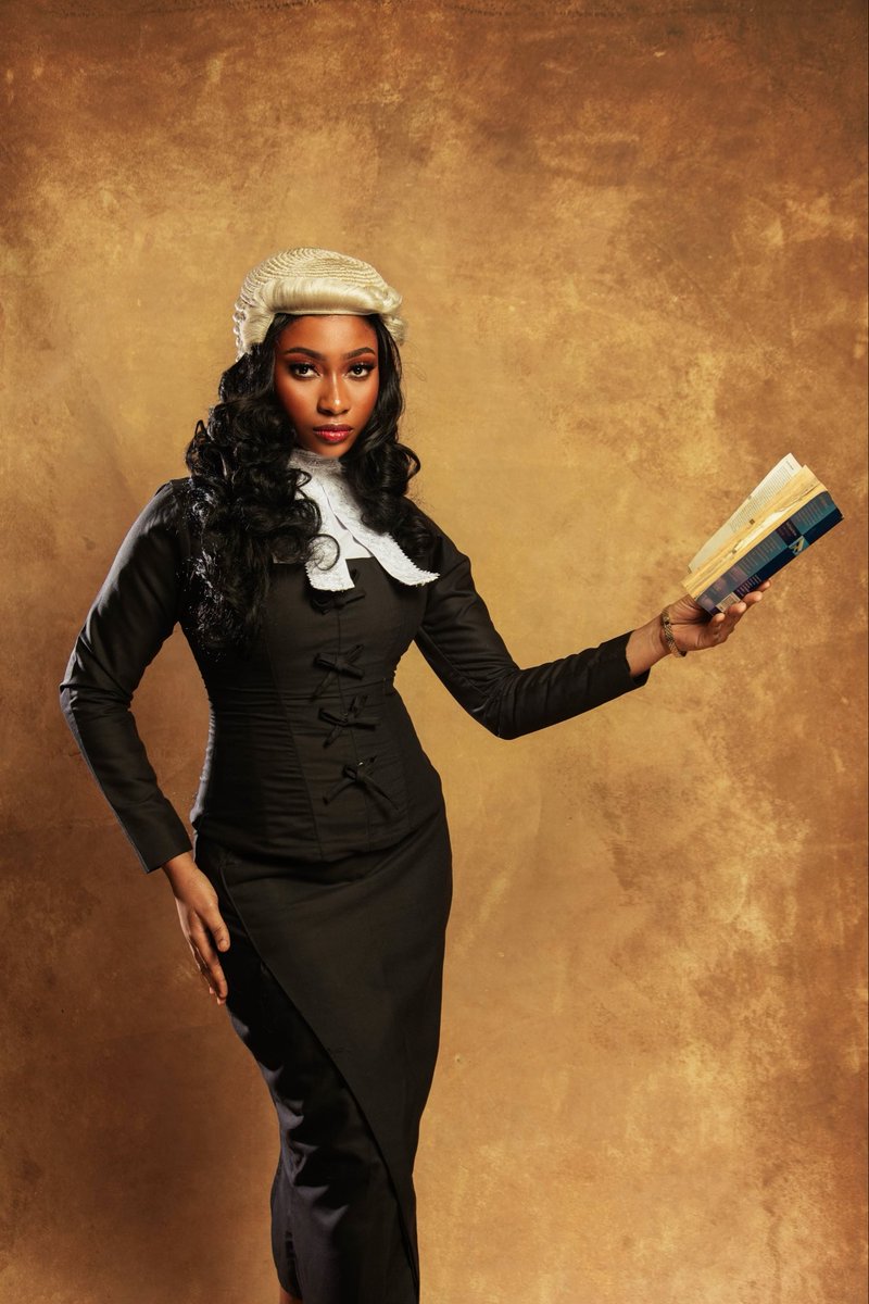 ArmohOhenewaa's tweet photo. Reintroducing OHENEWAA ASANTEWAA ARMOH ESQ. 

Barrister and solicitor of the Supreme Court of Ghana
First of her name https://t.co/6aVNmdRQjy