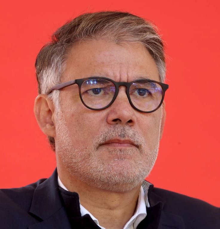 jon_delorraine's tweet photo. 🔴🇫🇷 ALERTE | Sans le vote des LR ou du PS à la motion de censure déposée Lundi par LFI, Lecornu sera sauvé et pourra rester en place.

Comment des partis qui font 4,78% et 1,75% en 2022 peuvent se regarder dans une glace et sacrifier les Français ? https://t.co/uTkgCMVqyU