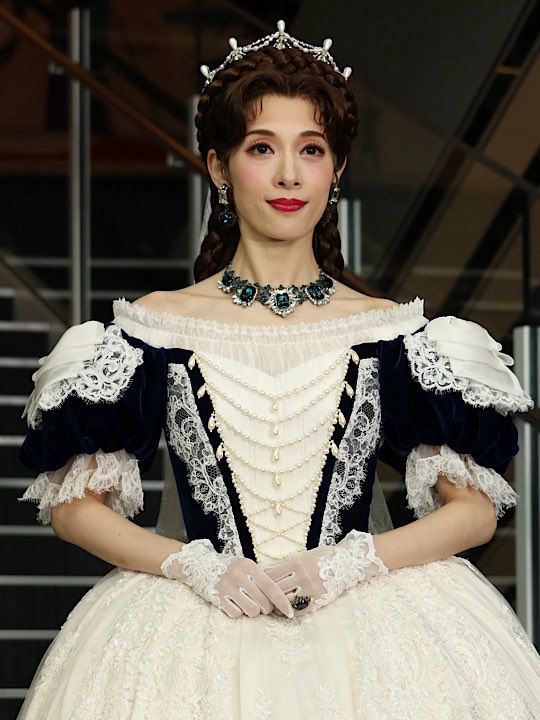 kenon_info's tweet image. 【レポート】#明日海りお　#古川雄大 ミュージカル『#エリザベート』初日前囲み取材 | News&amp;amp;Topics | 研音 - KEN ON ken-on.co.jp/headline/20251…