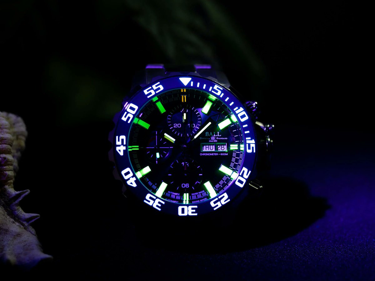 If Tritium lume is brighter and longer-lasting than Super-LumiNova, why is it still relatively rare on watches today? Find out in our latest story here:  teddybaldassarre.com/blogs/watches/…

#Watches #WatchCommunity #WatchEnthusiast  #TritiumLume #WatchReview #Timepiece #WatchCollectors