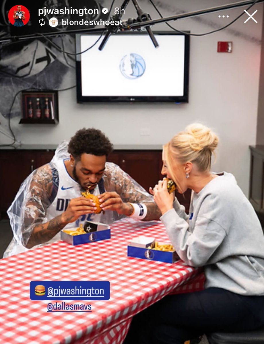 Man the memes would’ve been crazy if the Mavs did this last year during media day 