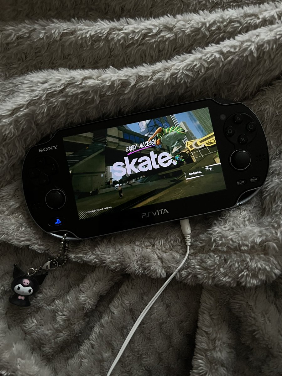gmklt's tweet image. 