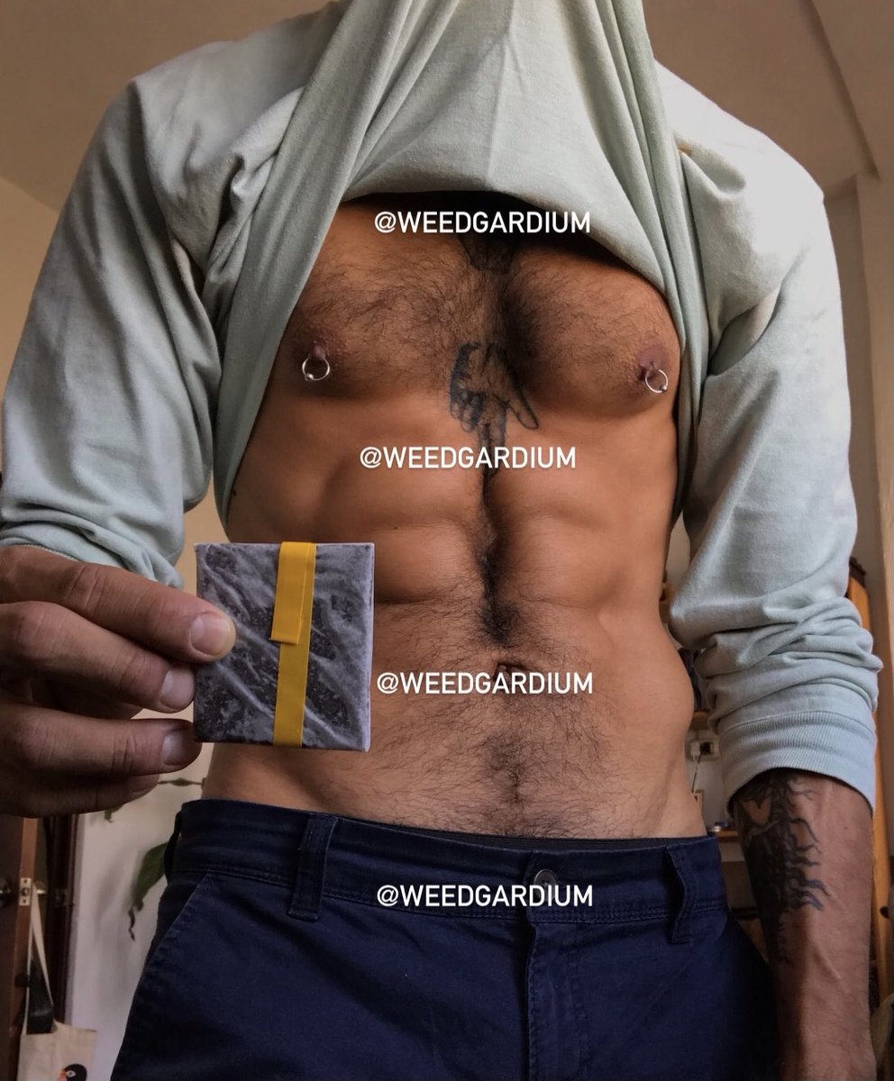 Ya se horneó! 

Pidan antes que vuelen alv🌪