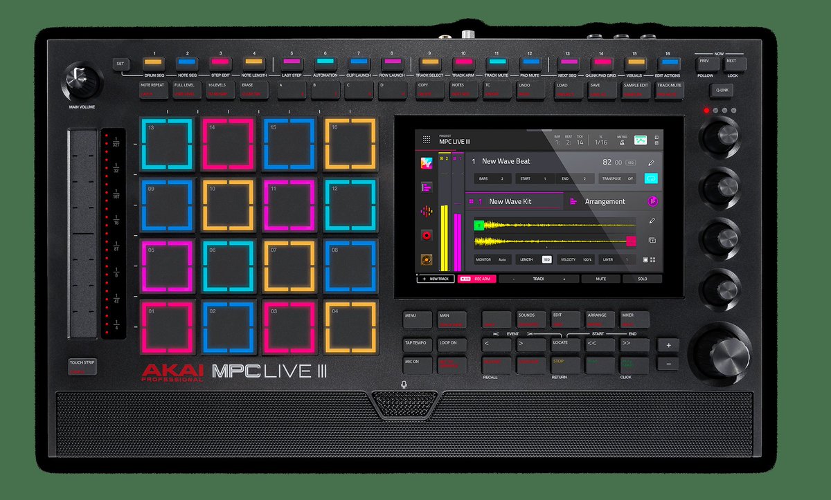 DJDesign90's tweet photo. I'll say it...The MPC LIVE 3 looks like CLOWN SHOES. Not only that, the influencers making beats on them sound the same as if they made the beat on any other of the machines. 
You know what looks like business? The MPC2000, the MPC3000 - looking like they're from a laboratory. https://t.co/9iRsRDwVkR