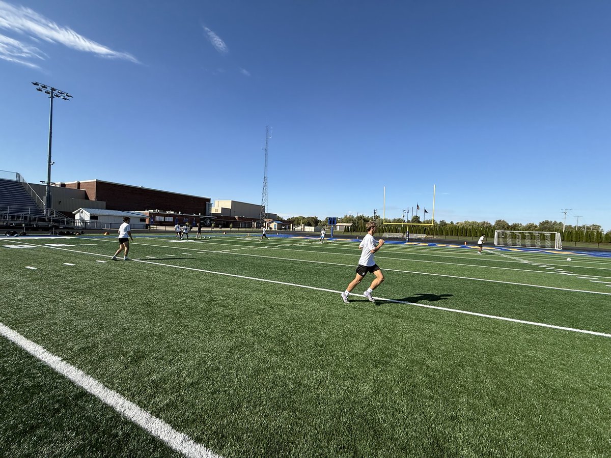 EN_msoc's tweet photo. Finishing touches for what is the biggest match these boys will play in their career tomorrow. Opportunity has been the word all week long. 

We now have the opportunity to add to our banner that has been collecting dust since 2011. Very excited for these boys. https://t.co/6eFJHxK2aP