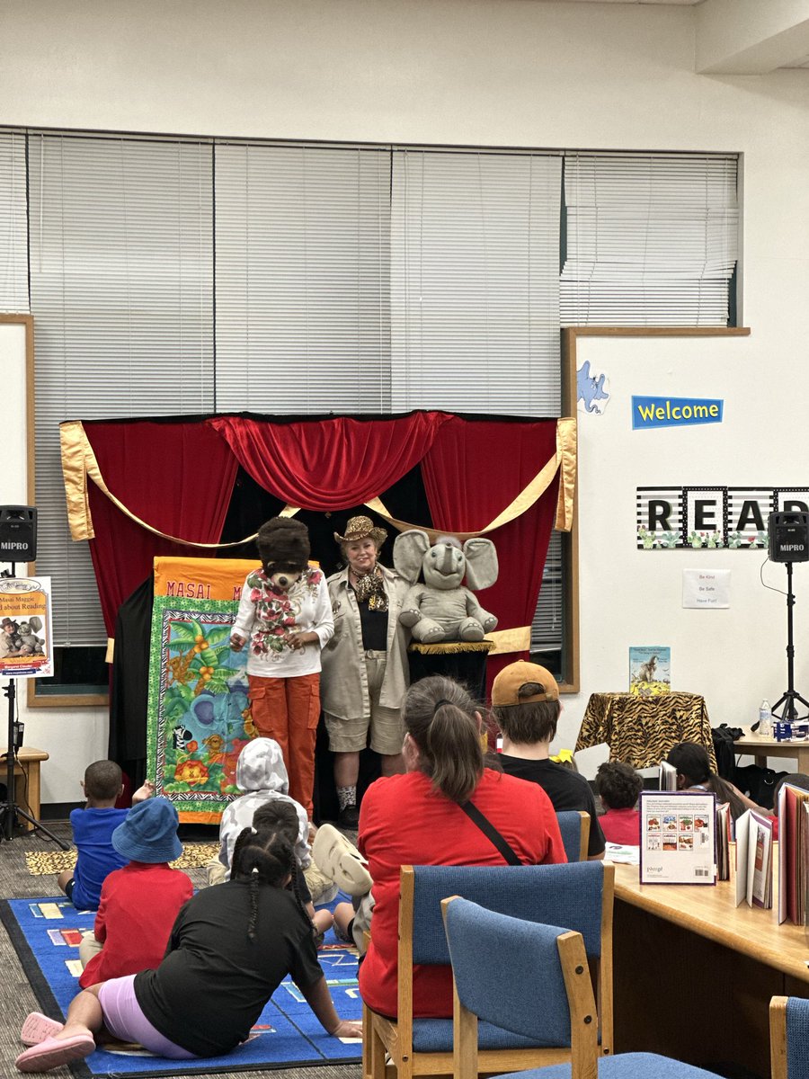 LRELonghorns's tweet image. 🔥📚 Camp Read A Lot was a magical night of stories under the stars! Families gathered for a puppeteer storyteller, fresh smoked BBQ from Doug’s Kitchen, and cozy fall vibes. Huge thanks to our amazing PTA for making it all possible! #CampReadALot #LiteracyNight 
@cedarhillisd