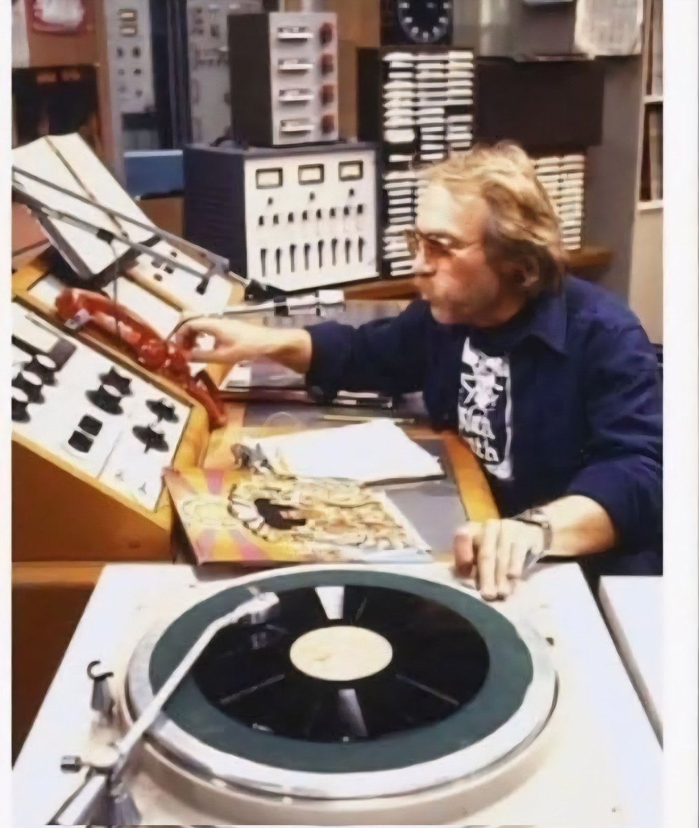 Can you name this TV Series 📺 from just this shot? Hmm 🤔 ?¿