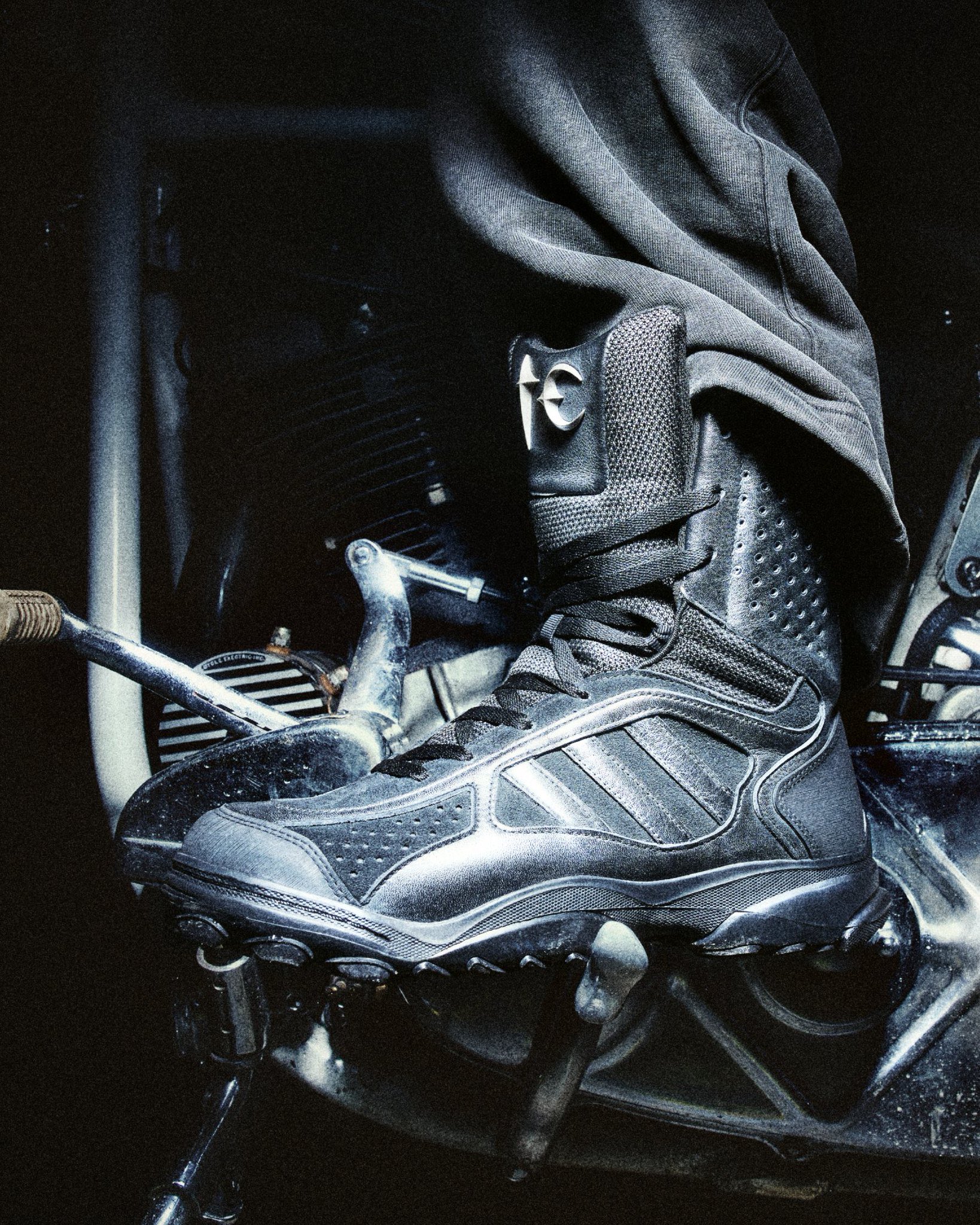 Sneaker Bar Detroit on X: 