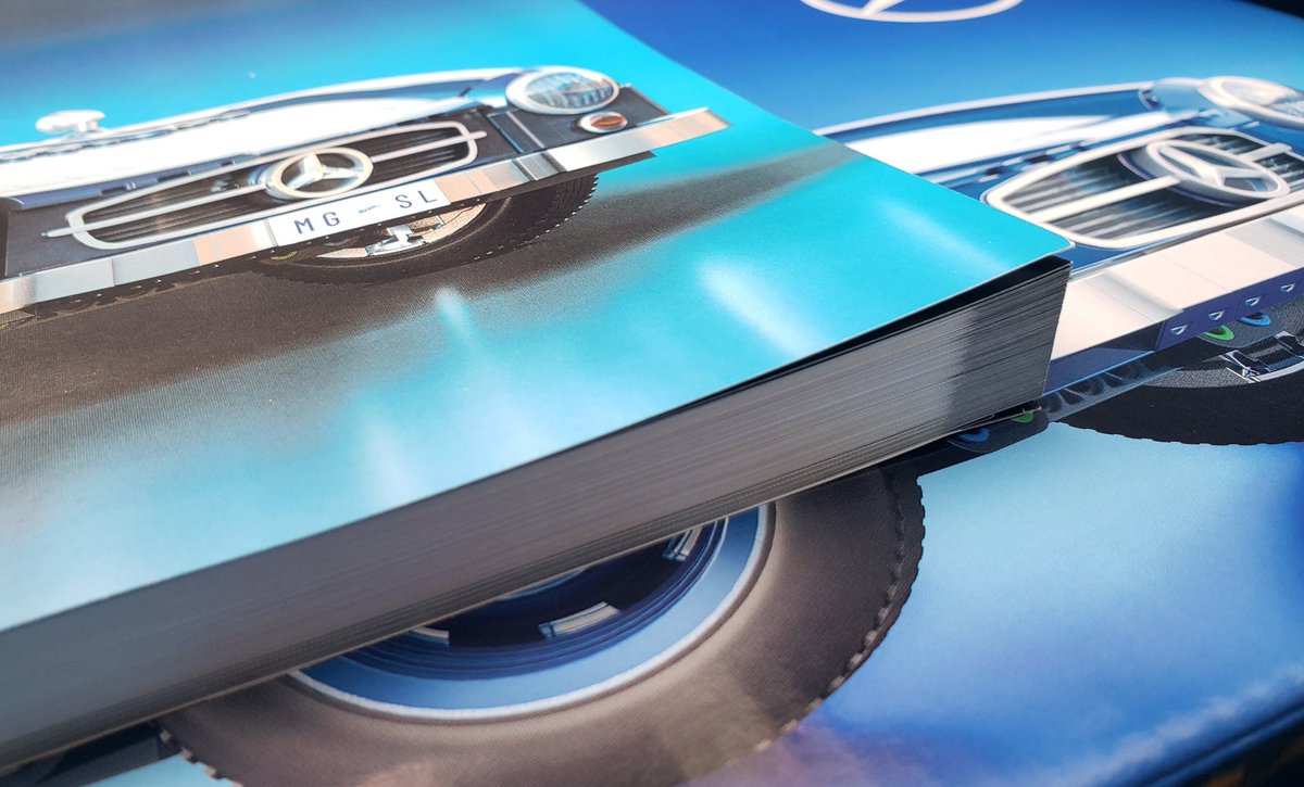 hotwheels_28's tweet photo. #ドン・キホーテ和泉中央 にてマテルブリックショップ当選品のベンツを回収して来たで~⤴️
付属のRLCはメタル×メタルで重厚感バッチリでええんやけどソリッドカラーなのどうなん⁉️
本体は取説が分厚くページ数多いんで組み立て大変そうやわ~🤔
#ホットウィール
#HotWheels
#BRICKSHOP https://t.co/mZSCUMdmso