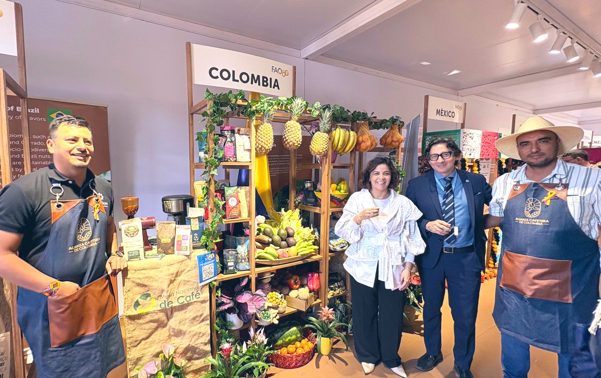 ¡Café con aroma de paz!  🕊️

Colombia brilla en Roma mostrando cafés especiales del Tolima, cultivados por firmantes del Acuerdo de Paz✍️ en #Seeds2Foods 🇮🇹

Una iniciativa apoyada por el proyecto #FRES de la <a href="/ARNColombia/">Agencia para la Reincorporación y la Normalización</a> y <a href="/FAO/">Food and Agriculture Organization</a> 🇨🇴

 #Seeds2Foods