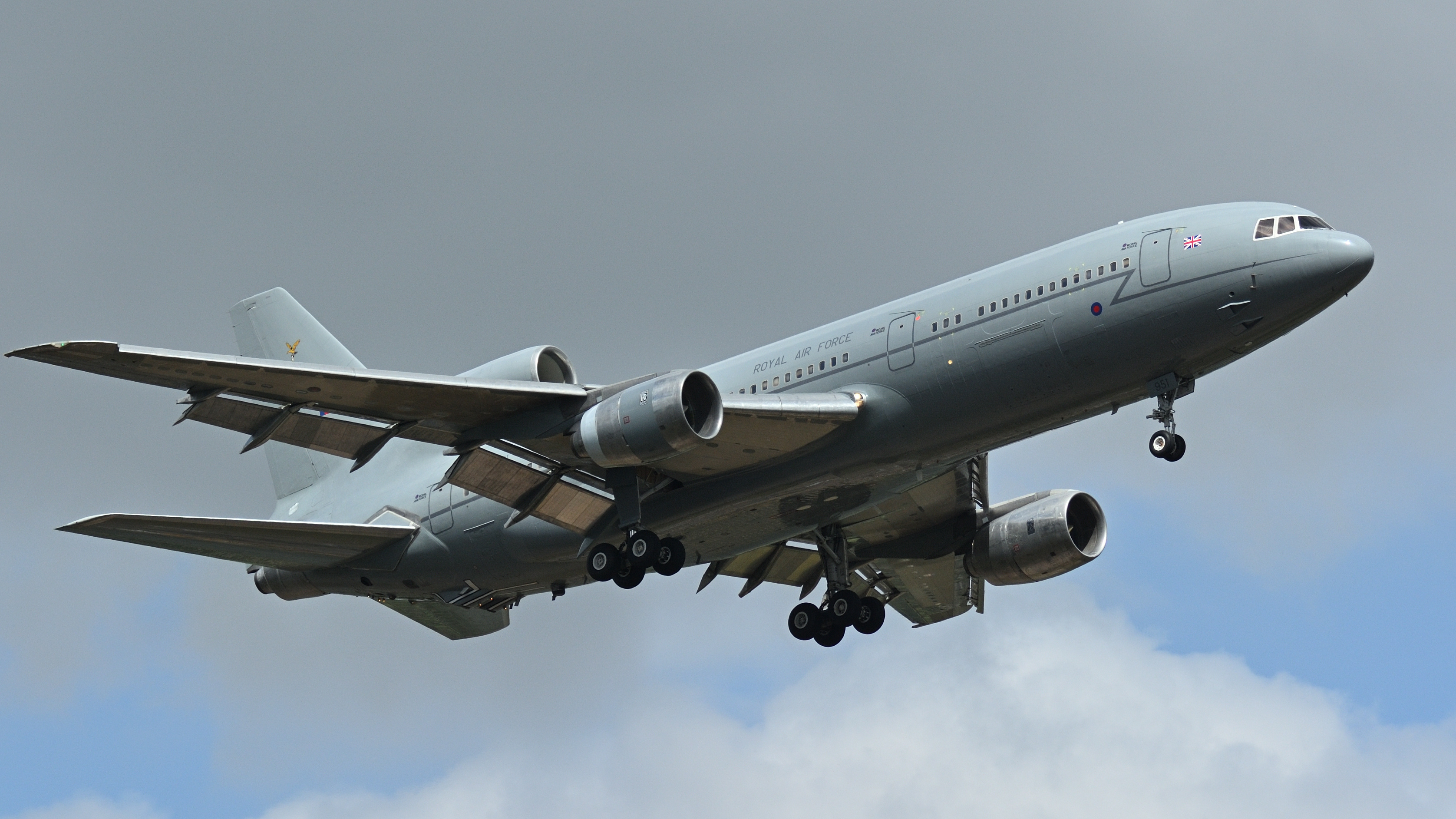 厦門航空 B787 英空軍 L-1011 トライスター タグ キーホルダー 厦門航空 B787 英空軍 L-1011 トライスター タグ キーホルダー