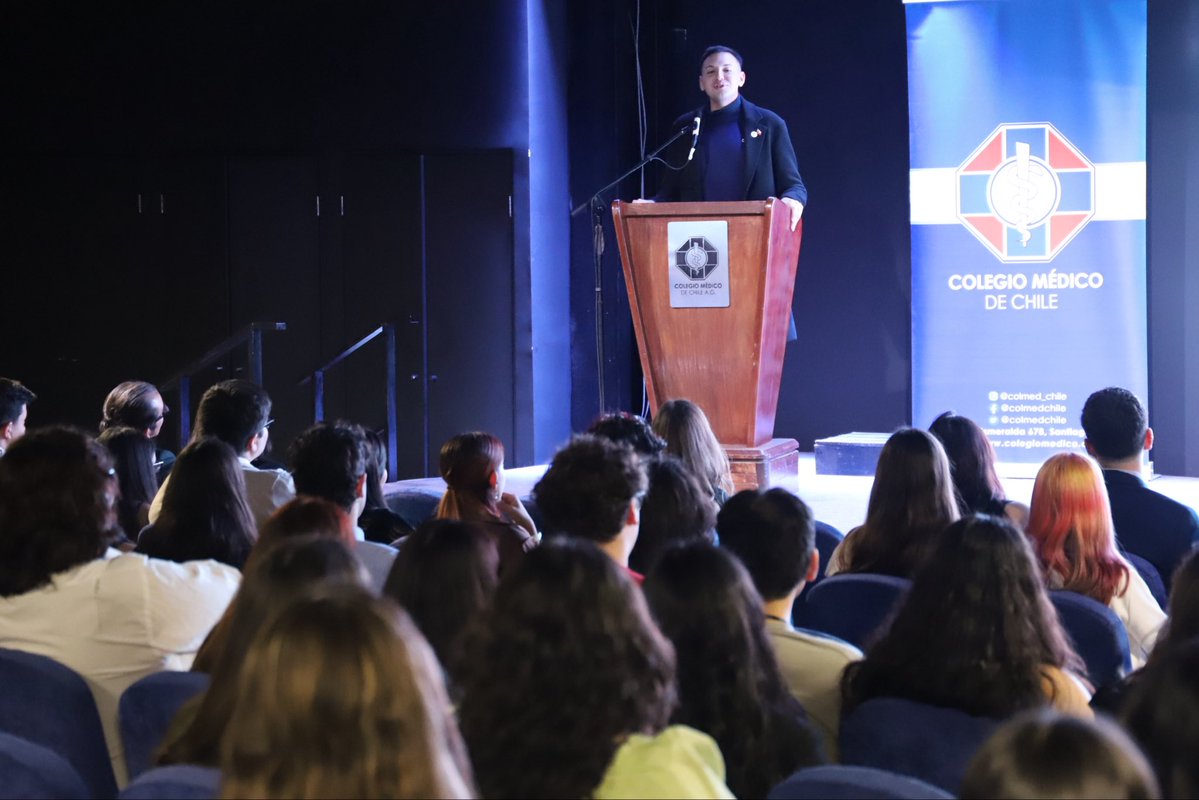 Colegio Médico de Chile - Colmed Chile (@colmedchile) on Twitter photo Nuestra Directiva Nacional participa en la Ceremonia Inaugural de la XLIII Asamblea General IFMSA-Chile que se realiza en el auditorio de nuestro colegio y que se extenderá este sábado y domingo en el campus de la Facultad de <a href="/MedicinaUChile/">Facultad de Medicina</a>, y que tiene por título “El último Nuestra Directiva Nacional participa en la Ceremonia Inaugural de la XLIII Asamblea General IFMSA-Chile que se realiza en el auditorio de nuestro colegio y que se extenderá este sábado y domingo en el campus de la Facultad de <a href="/MedicinaUChile/">Facultad de Medicina</a>, y que tiene por título “El último