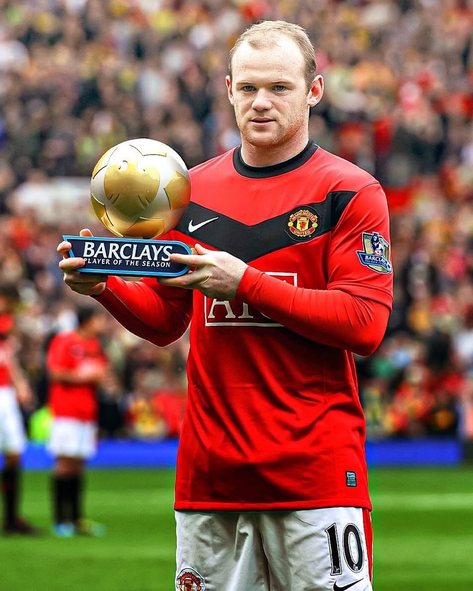🚨The year is 2009, Manchester United have just sold Ronaldo and Tevez has left the club.

—Wayne Rooney:

• 36 Goals ⚽️
• 8 Assists 🎯

He is the most underrated player we ever had.