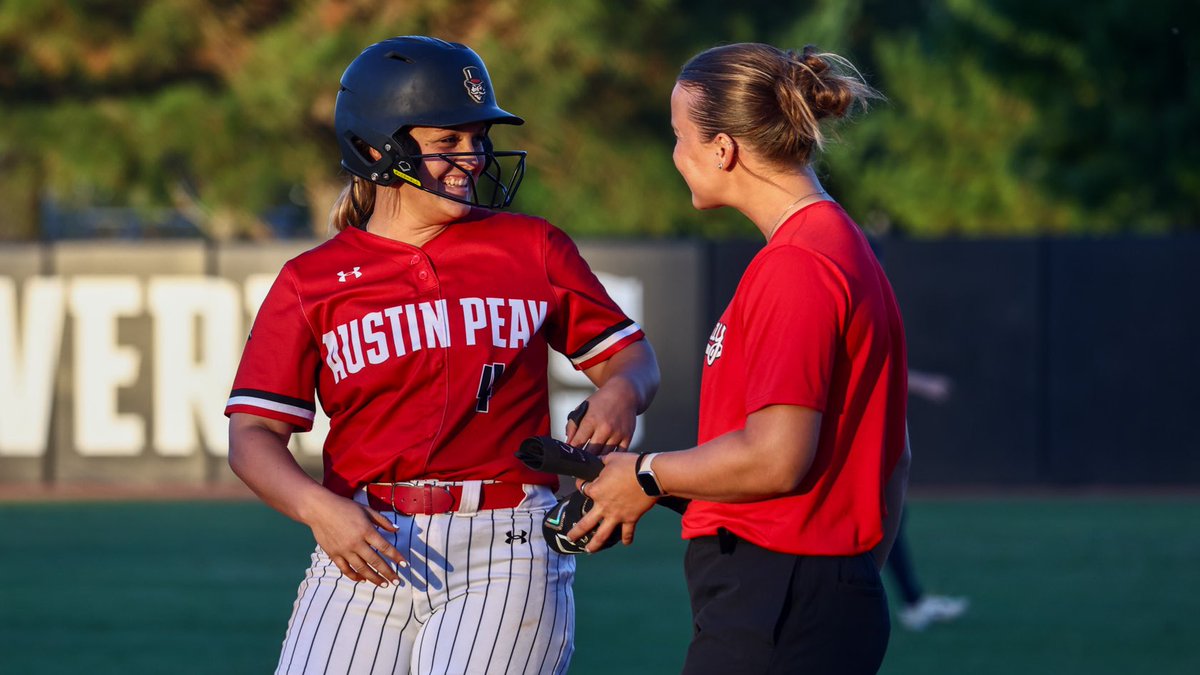 Taking a 6-run lead into the 7th! 🎩🥎

E6 | #Team41 10, VSCC 4