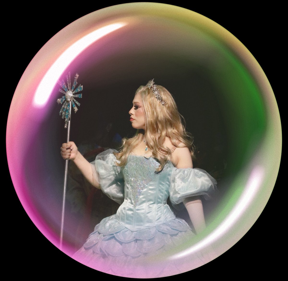 Brigitte_Cota's tweet photo. @yassssgrande Me as Glinda 🎀🫧 https://t.co/jnwpKUreaU